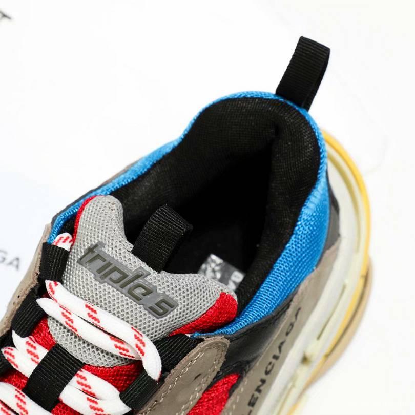 Men/Women Balenciaga Triple-S Sneaker 3 Color Item 6380340