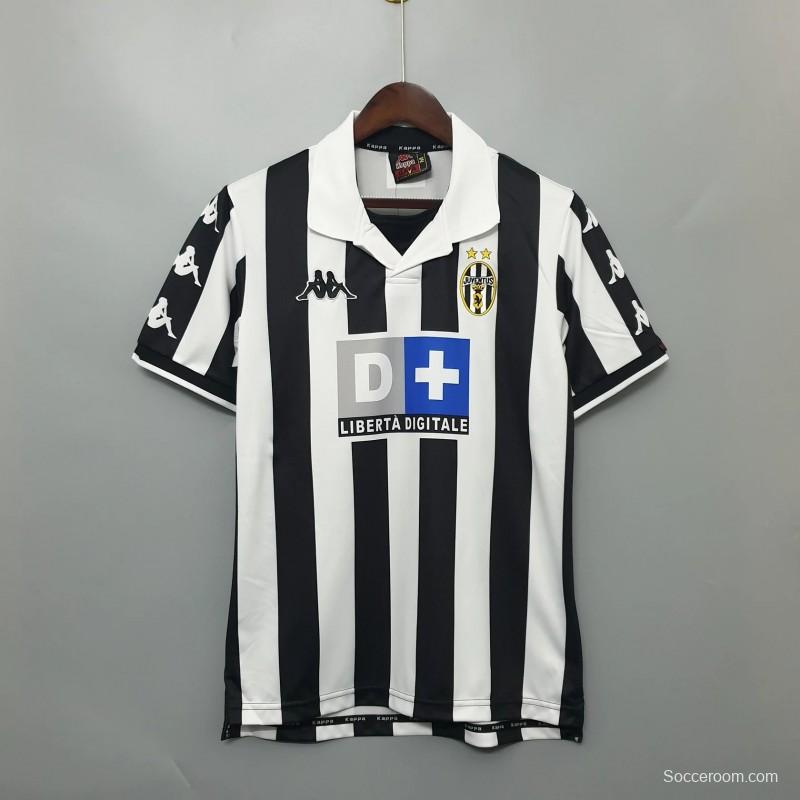 Retro 99/00 Juventus Home Jersey