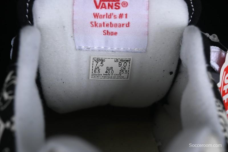 Vans Classics Knu Skool Checkerboard Graffiti Chunky Tongue Skate Shoes - VN0009QC6BT