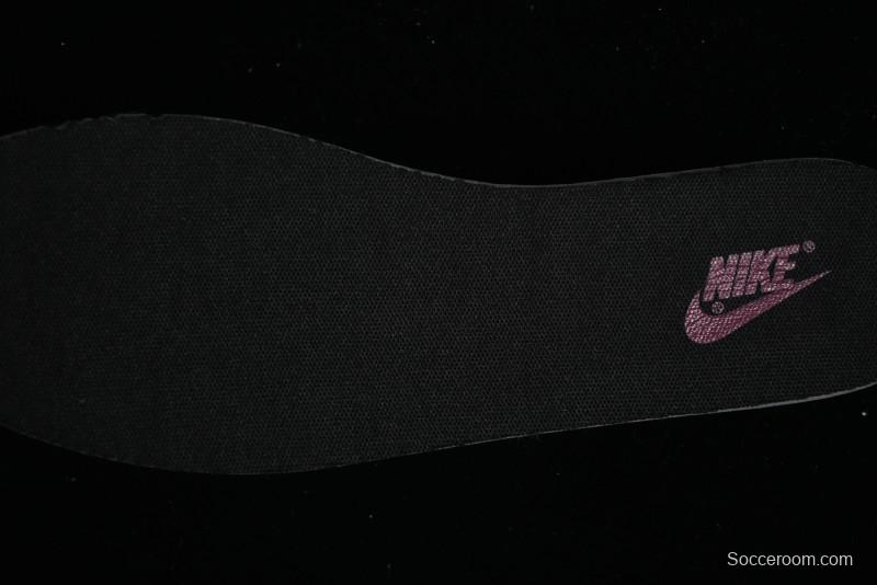 Nike SB Dunk Low Custom Collaboration Otomo Katsuhiro x Nike SB Dunk Low "Steamboy OST" - CT0856-102