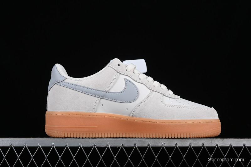 Nike Air Force 1 '07 Low Casual Sneakers with Full-Length Air Cushion - FQ8714-002