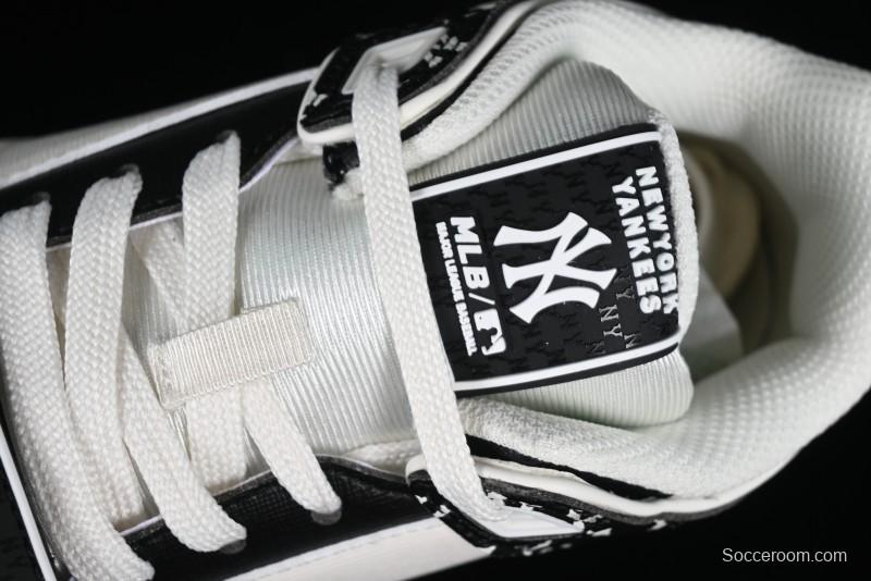 MLB Chunky Liner New York Yankees Hook & Loop Lightweight Platform Sneakers with 6cm Height Increase - 3ASXLM13N50BKS