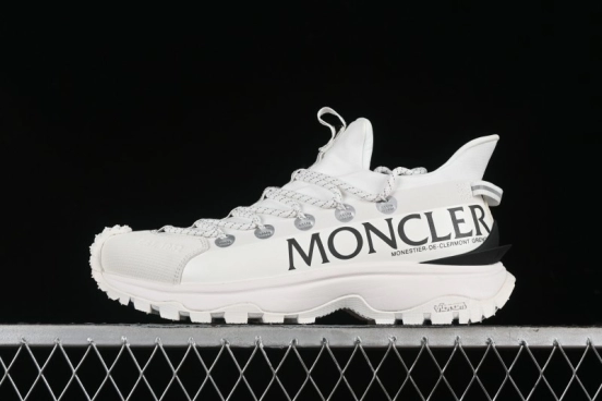 Moncler Trailgrip GTX Mountain Outdoor Shoes with Anti-Tear Material - M00240M3457