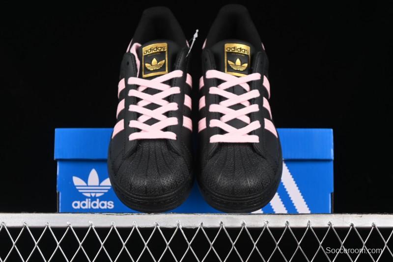 Adidas Superstar EG4959 Casual Sneakers with Shell Toe Design