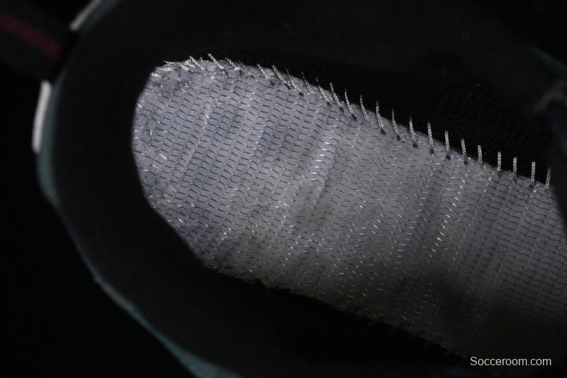 Nike Air Humara Retro Trail Running Shoes with 1990s Outdoor Style - FJ7098-001