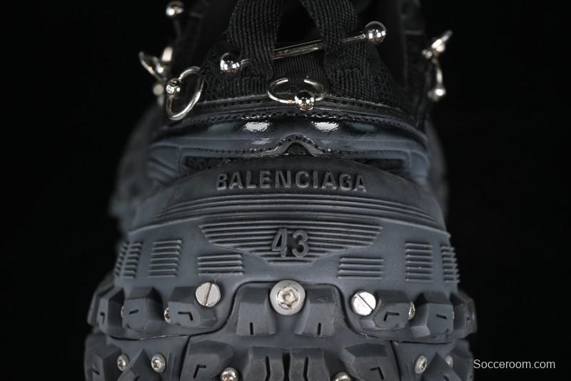 Balenciaga Defender Rubber Platform Sneakers Low-Top Combat Outdoor Shoes with Studded Design and Exaggerated Tire Tread Sole - W2RAG1081