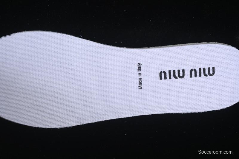 Miu Miu Suede Round Toe Lace-Up Low Top Women's Casual Shoes - 99D4