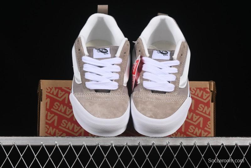Vans Knu Skool Low-Top Retro Chunky Sneakers - VN000D6ZH2B