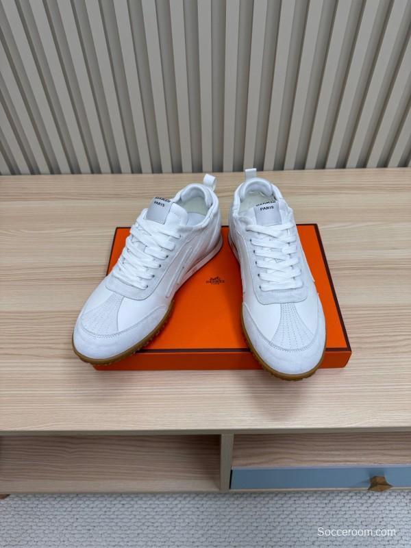 2025 Unisex Hermès White Suede Down Fabric Sneakers KFY00300
