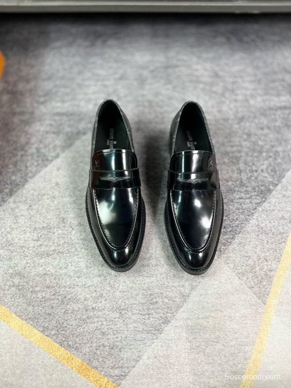 2024 Men Louis Vuitton Black Leather Loafer MJ00290