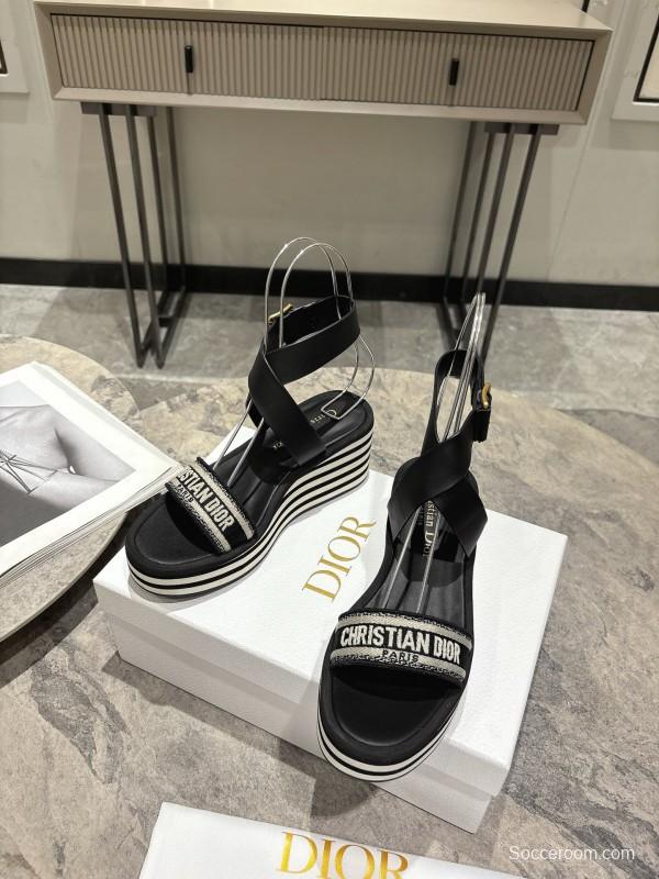 2025 Women Dior Black Leather Sandals Christian Dior Logo KFY00280