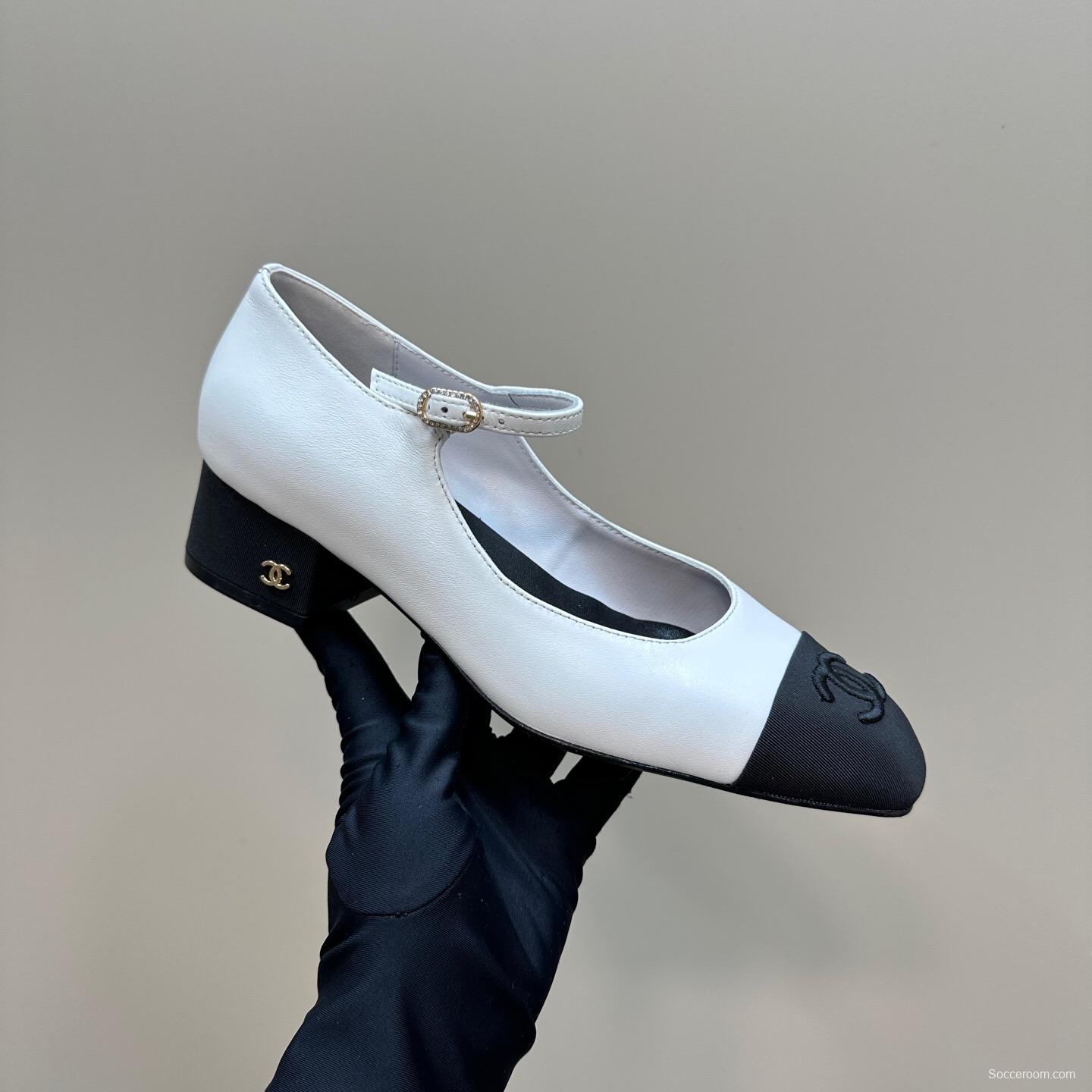 2025 Women Chanel White Black Leather Mary Jane Shoes