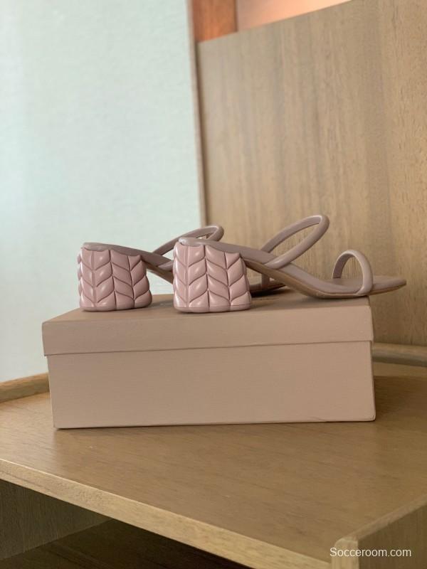 2025 Women Gianvito Rossi Beige Leather Slippers KFY00260