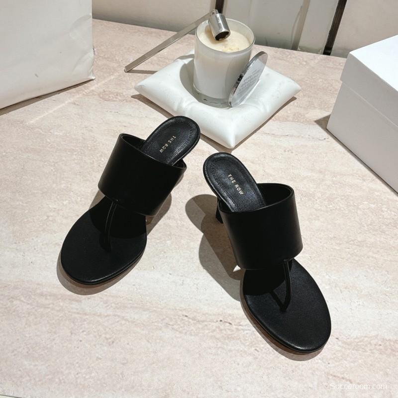 2025 Toteme Black Calf Leather Slippers KFY00280