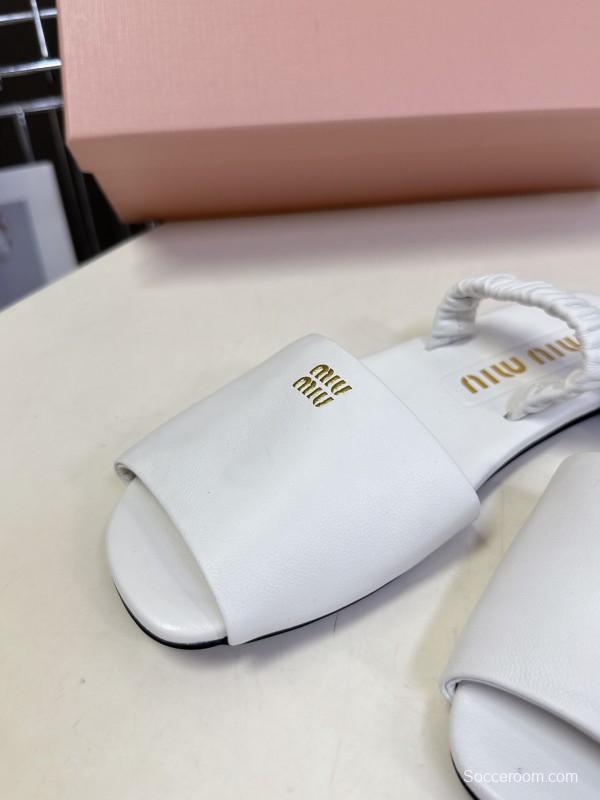 2025 Women Miu Miu White Leather Slippers LY00