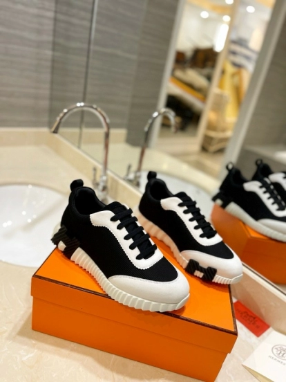 2024 Unisex Hermès black white fabric sneakers