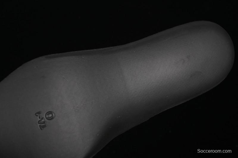 Asics Trabuco Max 4 Breathable Professional Running Shoes 1011B976-400