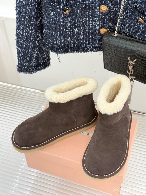 Miu Miu Retro Shearling Platform Snow Boots - KFY00300