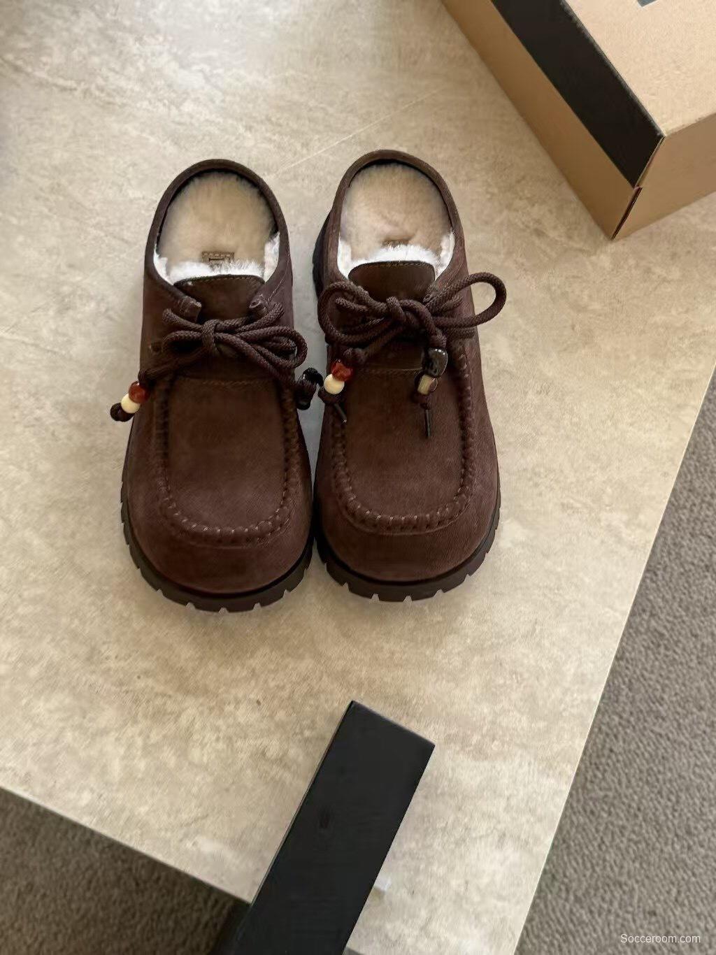 UGG Fall Winter 2025 Potato Wool Slippers Retro Acrylic Buckle Design - KFY00250