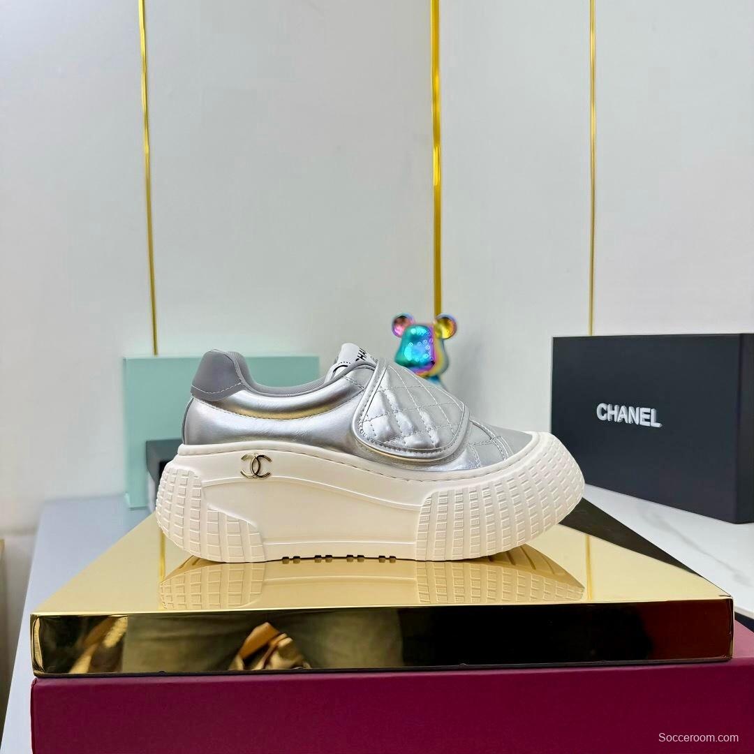 Chanel 2025/SS Panda Casual Sneakers Bread Shoes - LY00330