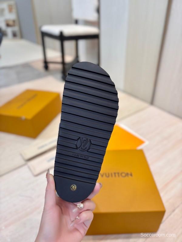 Louis Vuitton 2025 SS Monogram Sandals Couple Edition - KFY00280