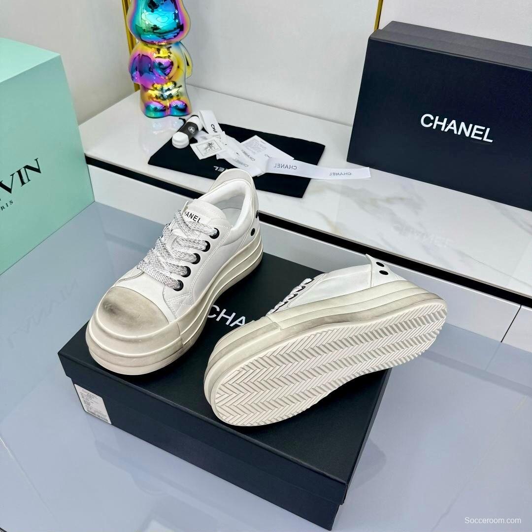 Chanel 2025 SS Classic Panda Dirty Sneakers Bread Shoes - LY00330