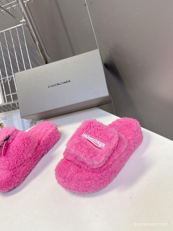 Balenciaga 2025 SS Couple Edition Cola Fur Slippers - KFY00230