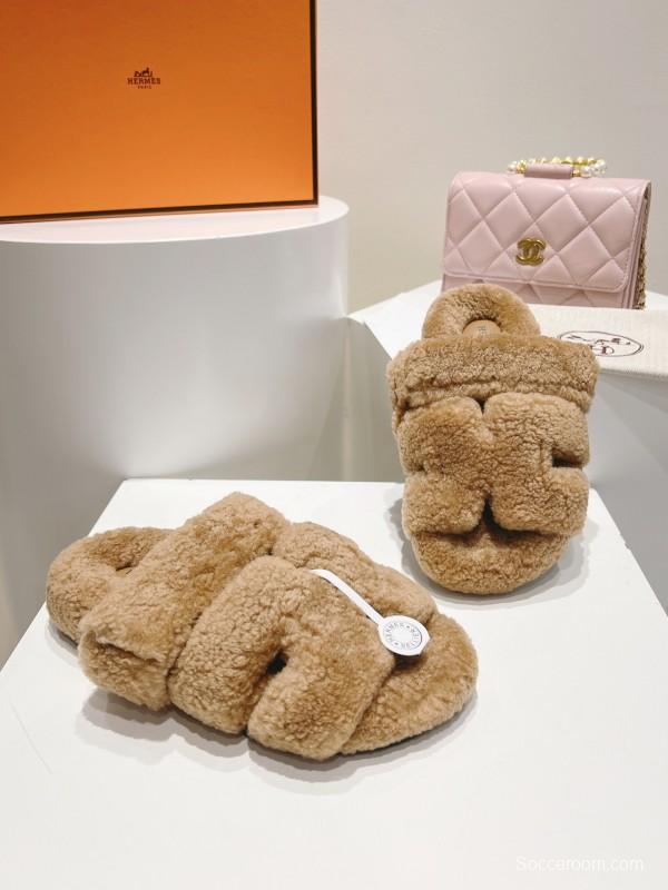 H Love Erjiu Full Wool Slippers with Slightly Curled Fur - LY00270