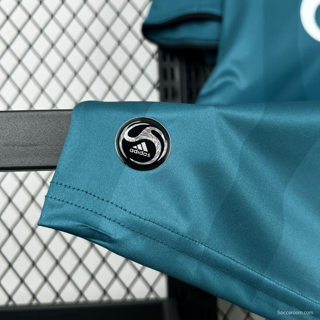 2008/09 Retro Liverpool Third Jersey